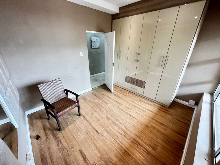 To Let commercial Property for Rent in Vincent Eastern Cape